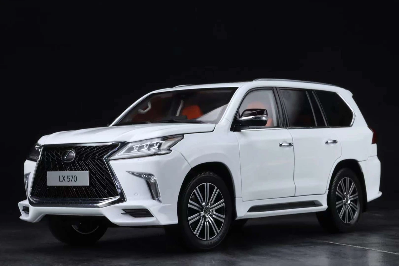 1/18 LCD 2020 Lexus LX570 (White) Diecast Car Model - LIVECARMODEL.com