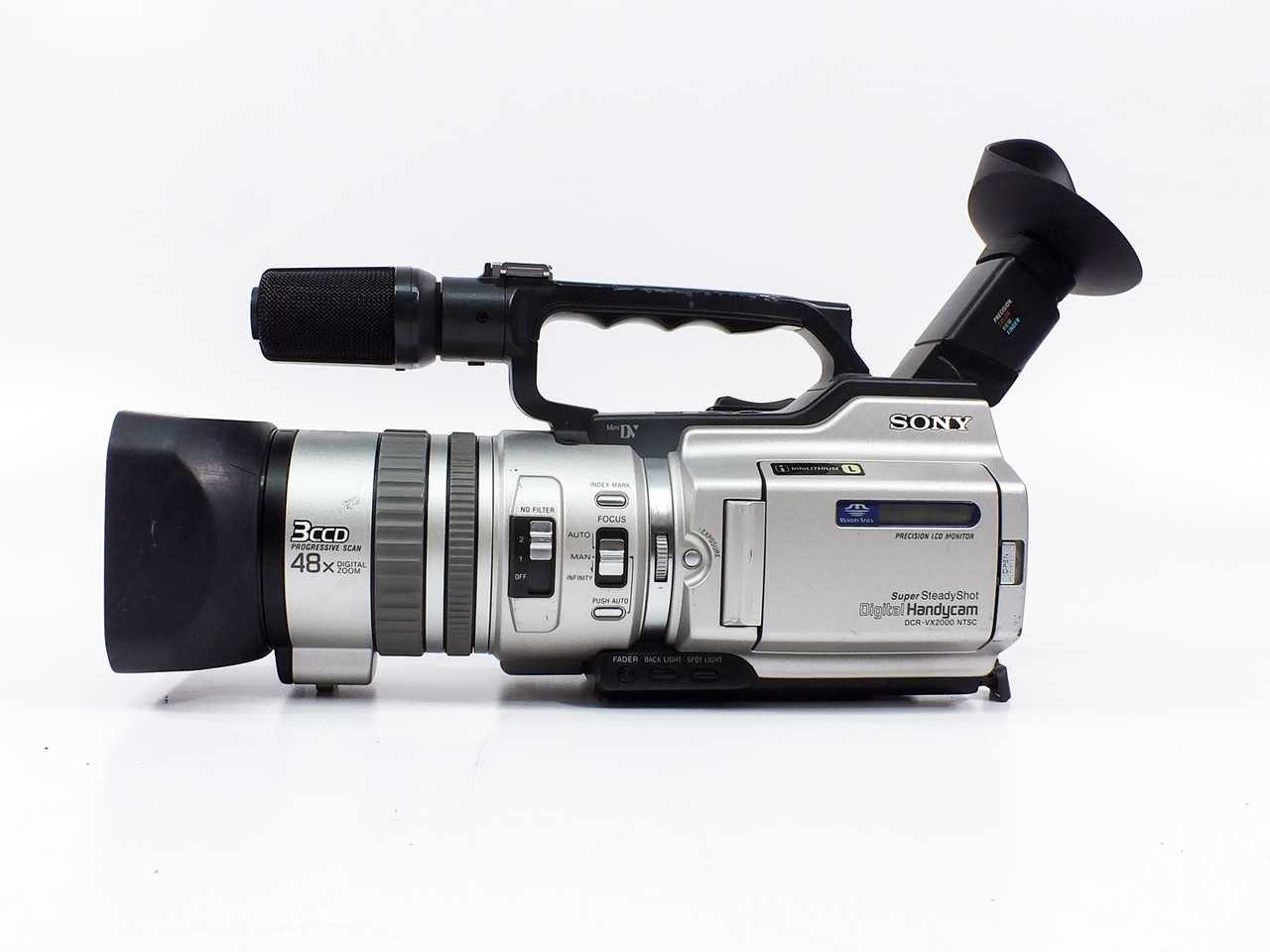 Sony DCR-VX2000 Digital Handycam