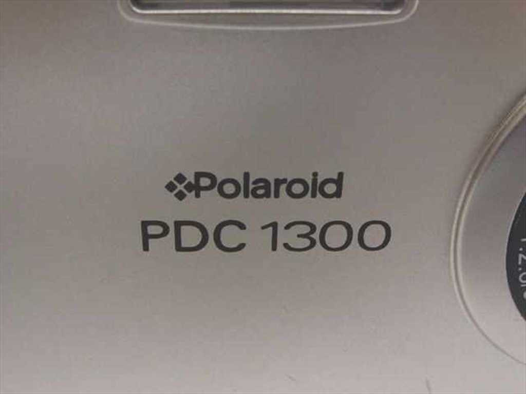 Polaroid PDC-1300 Digital Camera 1.3 Megapixel 2x Zoom w/8 MB Card