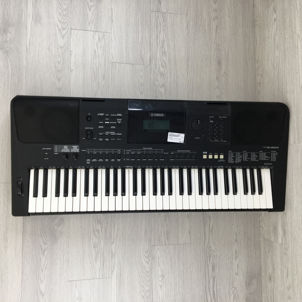 Used Yamaha PSR E453 -SCROLL WHEEL 61-Key Keyboard 61-Key