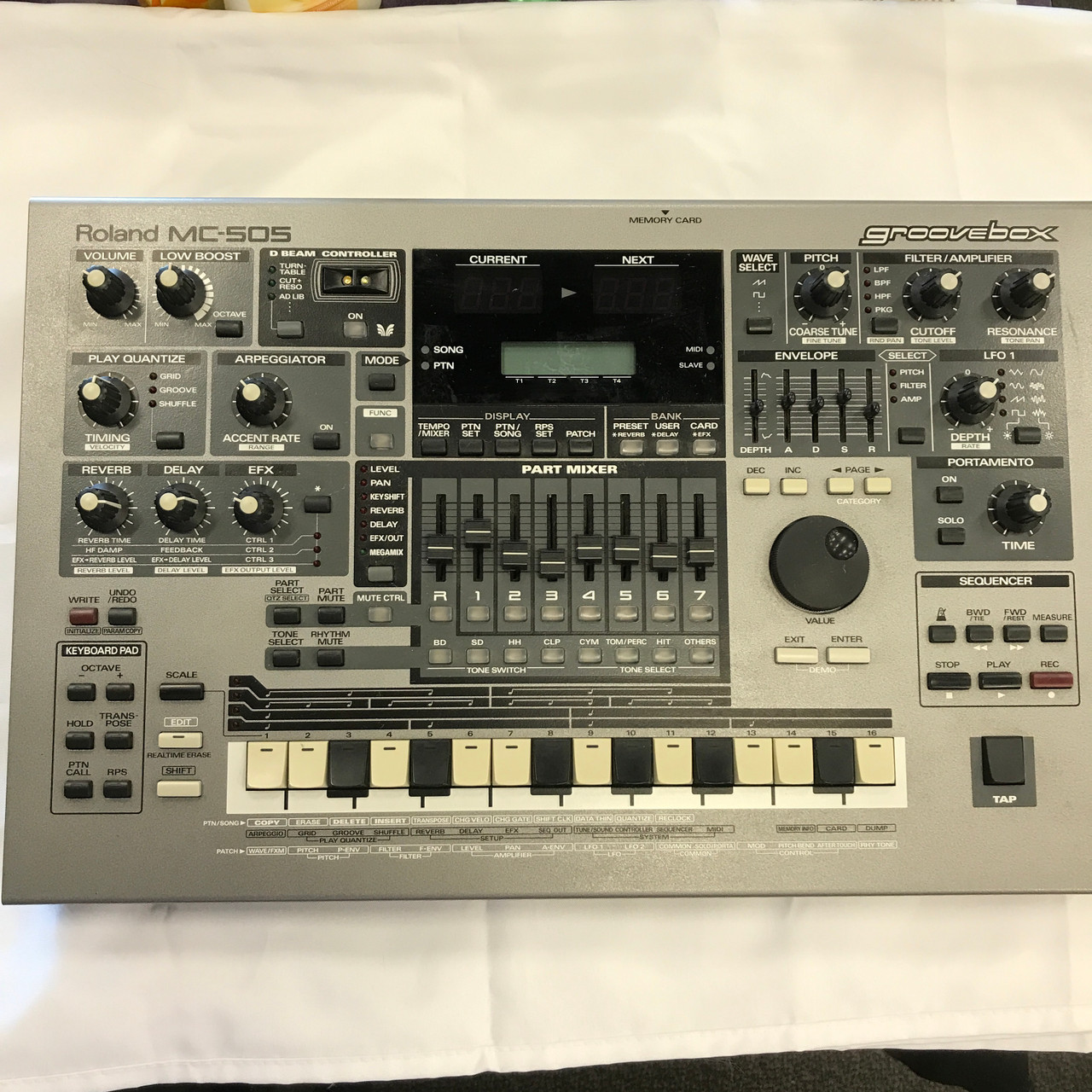 Used Roland MC-505 Groove Box