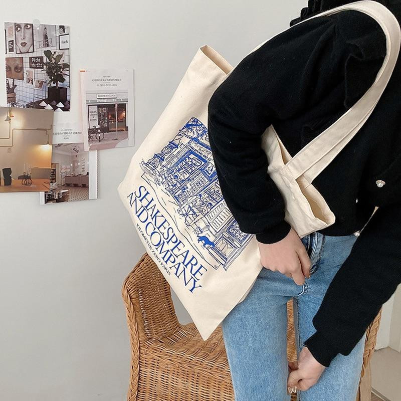 SHAKESPEARE AND COMPANY PRINT CLOTH BAG - Cosmique Studio