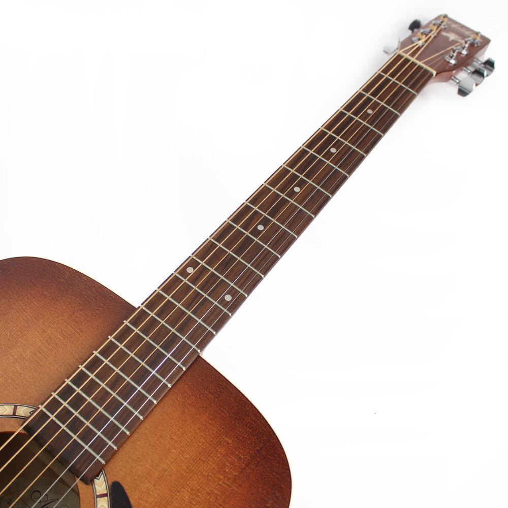 ケース付アートルシアー Dreadnought CEDARArt&Lutherie【ハードケース