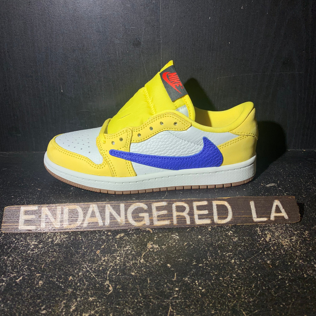 16112DF9-EBDA-426C-94AE-