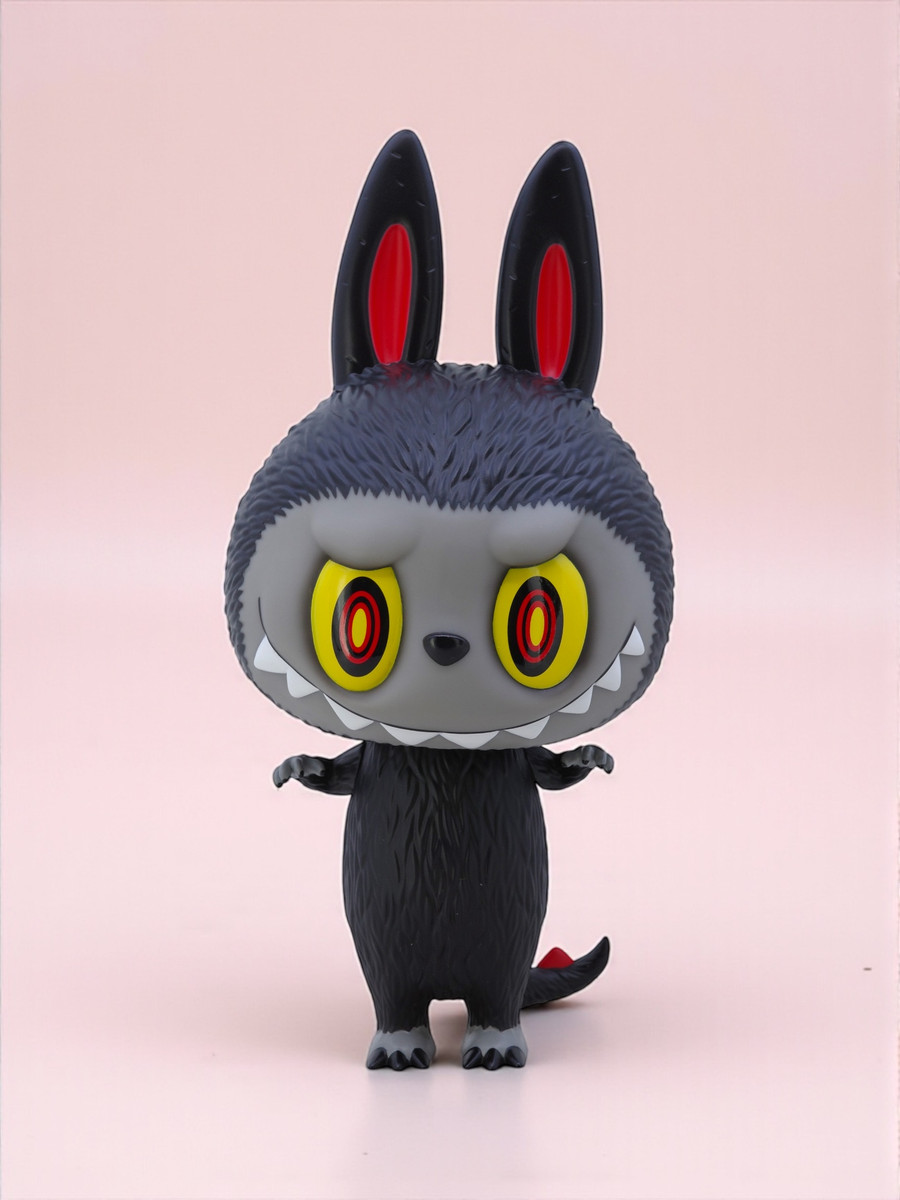 Zimomo Devil by Kasing Lung - myplasticheart