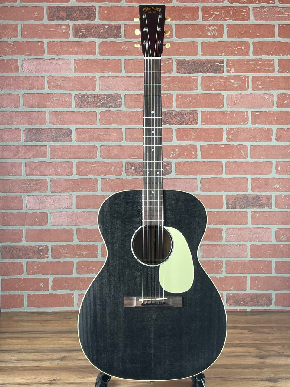 Martin 000-17E Black Smoke Acoustic-Electric Guitar at No Limit