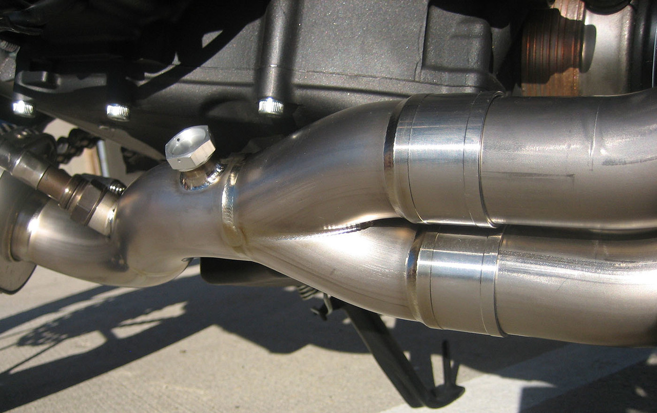 Graves Motorsports Yamaha FZ07 MT07 XSR700 R7 Full Exhaust System