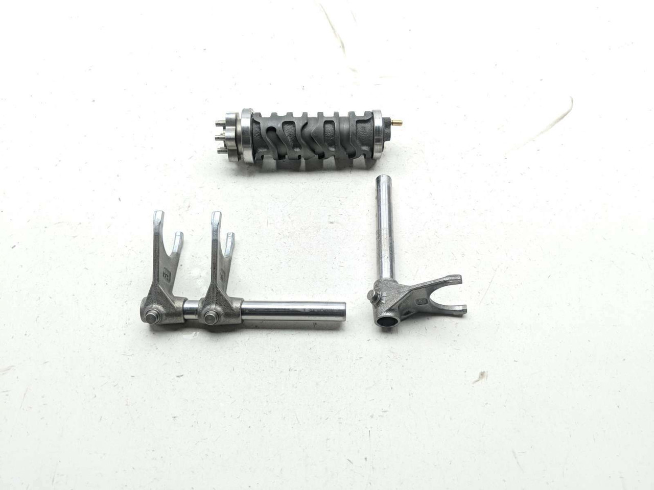 04 05 Kawasaki Ninja ZX10 ZX10R Transmission Shift Shifter Forks