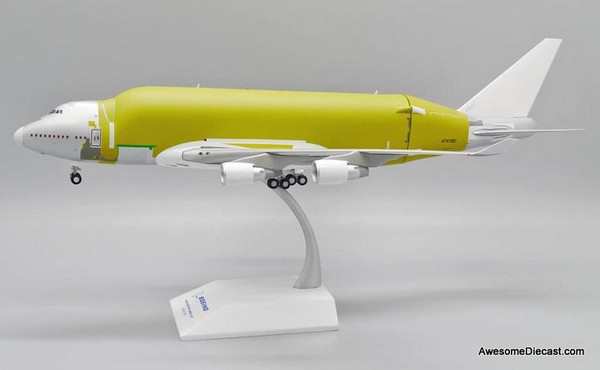 JC Wings 1:200 Boeing 747-400LCF Dreamlifter ( Bare Metal Version)