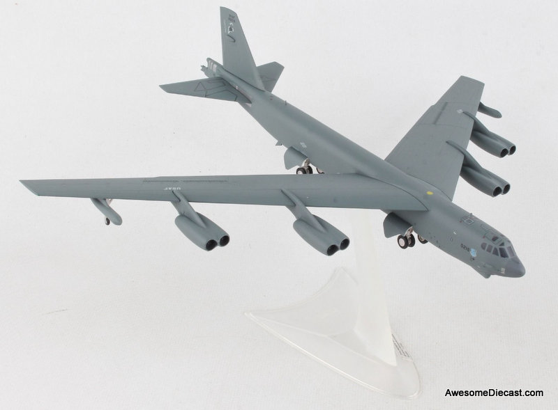 Herpa 1:200 Boeing B-52G Stratofortress: USAF 42nd Bombardment