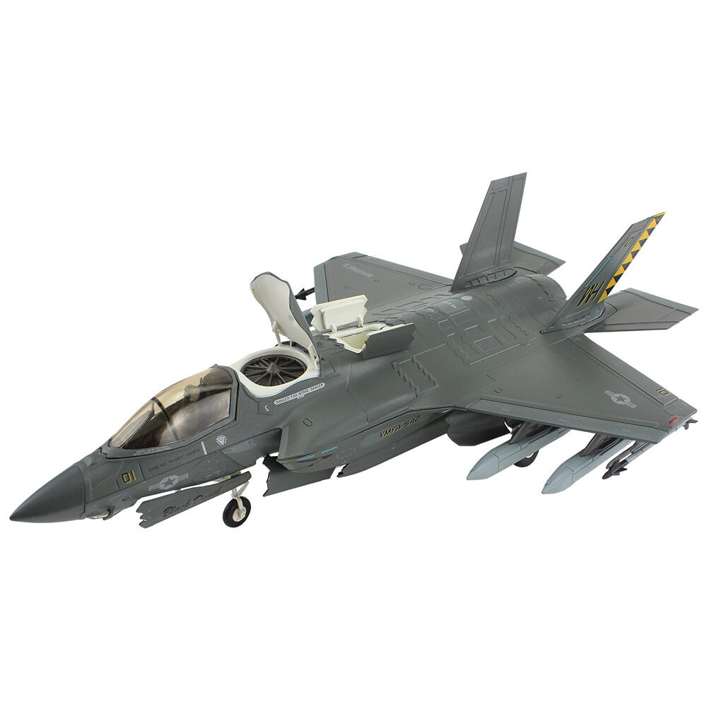 F-35B Lightning II 1/72 Die Cast Model - HA4622b Black Death