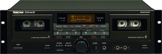 Tascam 202 MKIII Professional Dual Cassette Deck – Dual-Well