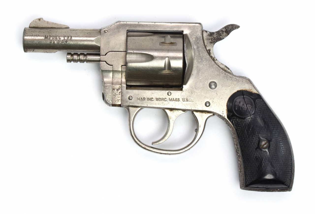 H&R 733 32 S&W 2.5 BARREL FIXED SIGHTS NICKEL - Centerfire Systems