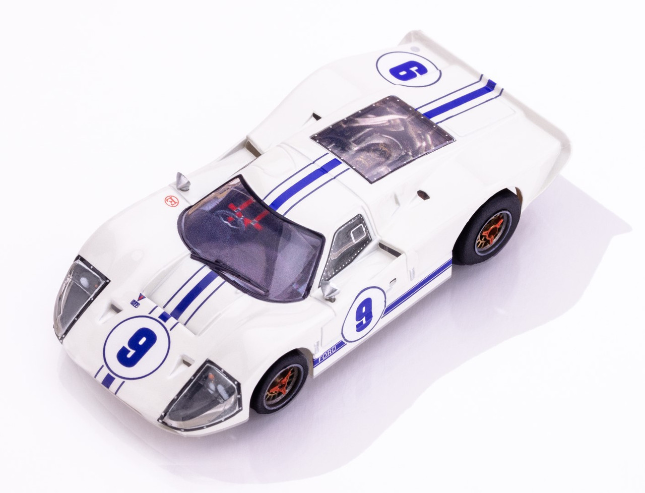 AFX Racing 22078 - GT-40 Mark IV #9 White - HO Scale - Midwest