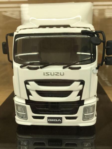 その他ブランド(ソノタブランド) / ISUZU/1/43/GIGA/ミニスケール