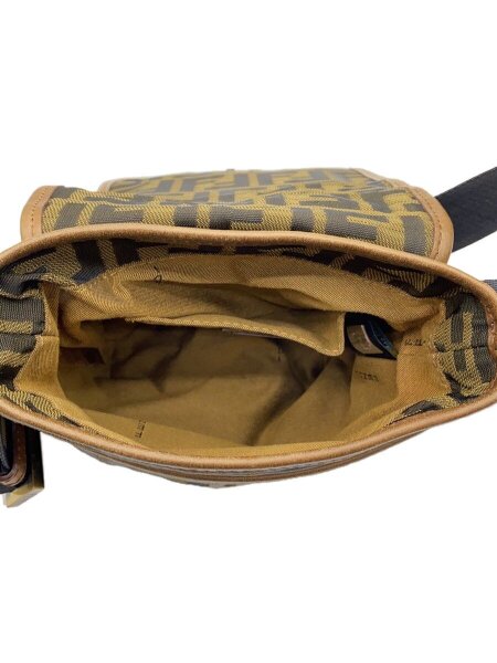 FENDI(フェンディ) / OLD/VINTAGE/ズッカ柄/FFロゴ/フラップショルダー