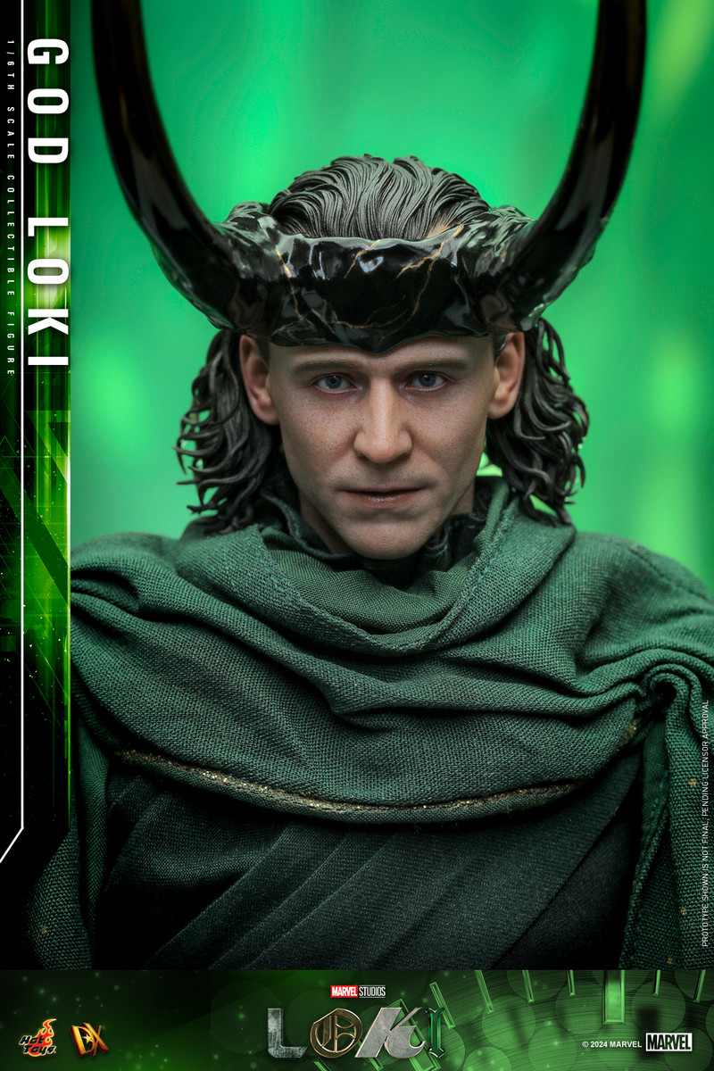 God Loki Hot Toys DX40 1/6 Scale Figure