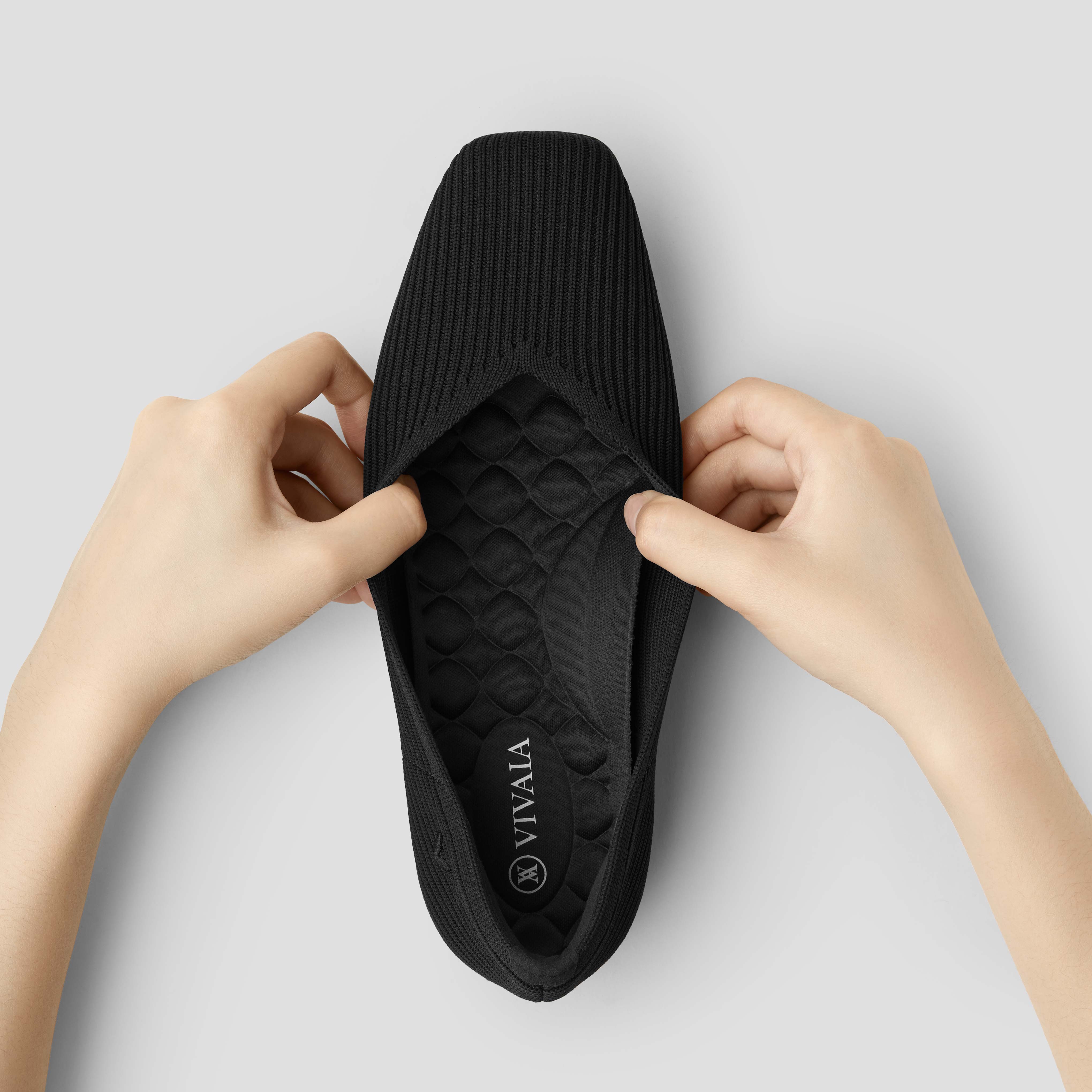 Lightweight Square-Toe V-Cut Flats (Margot™ Walker), BLACK, EU35