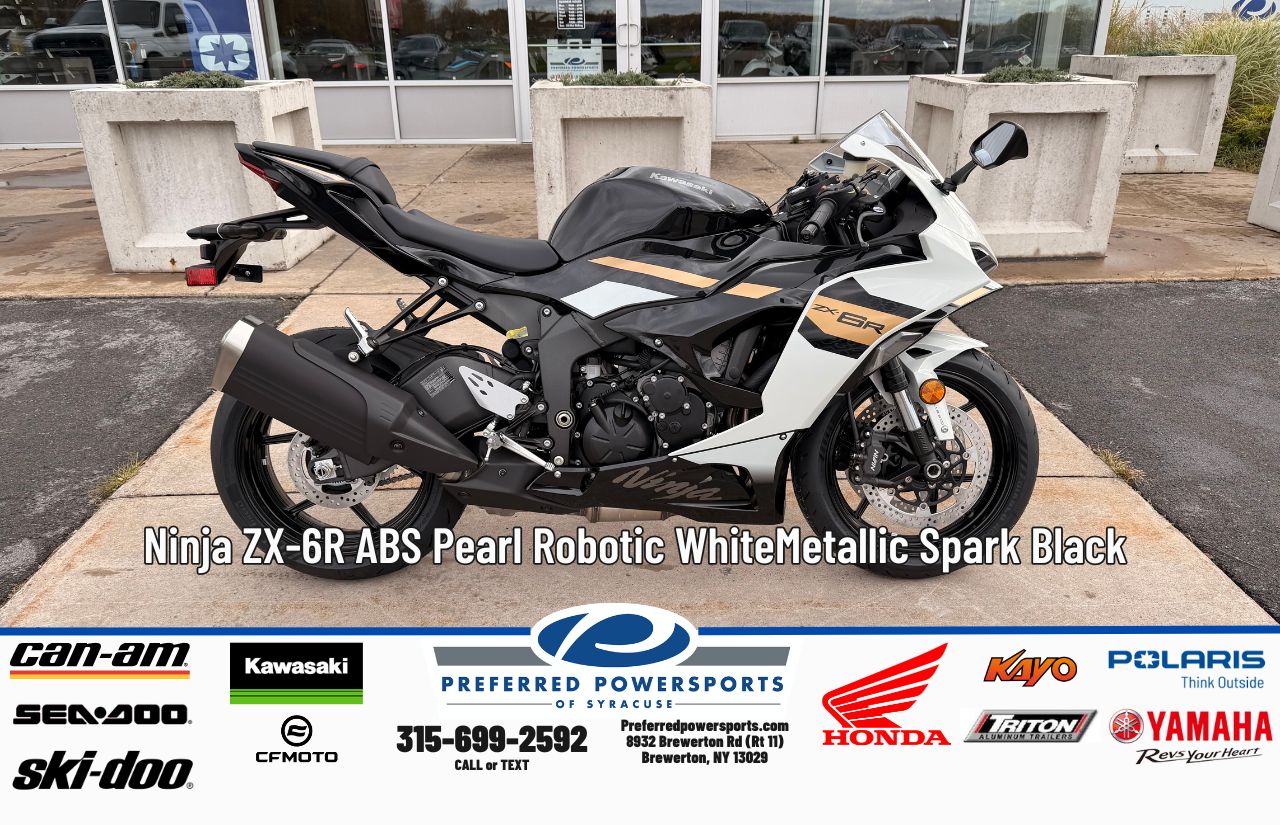 2026 Kawasaki Ninja ZX-6R ABS Pearl Robotic White/Metallic Spark
