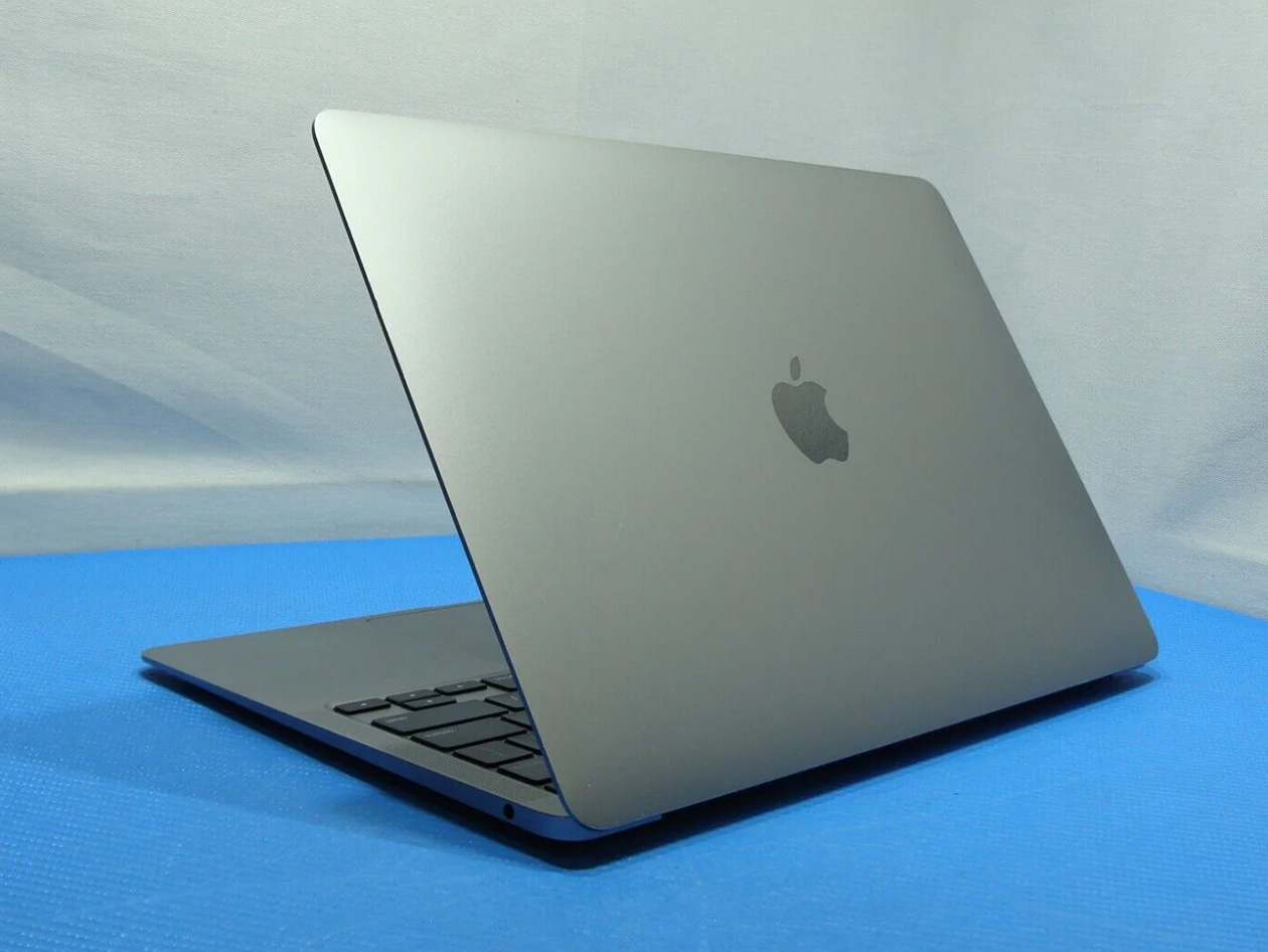 Apple Macbook Air (2020) i5 1.1GHz 8GB RAM 1TB SSD (Refurbished