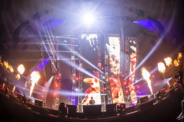 ZORN｜ライブDVD『My Life at 日本武道館』4月28日発売 - TOWER