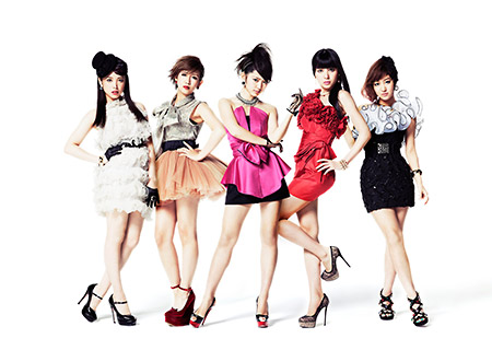 ℃-ute、8枚目のオリジナル・アルバム『8 Queen of J-POP』 - TOWER