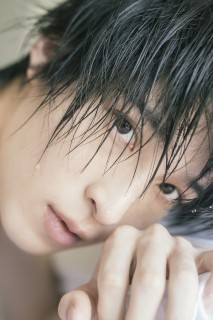 阪本奨悟、25歳の姿に迫った写真集『阪本奨悟写真集 「ただいま