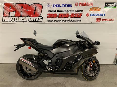 New 2023 Kawasaki Ninja ZX-10R | Motorcycles in West Burlington IA