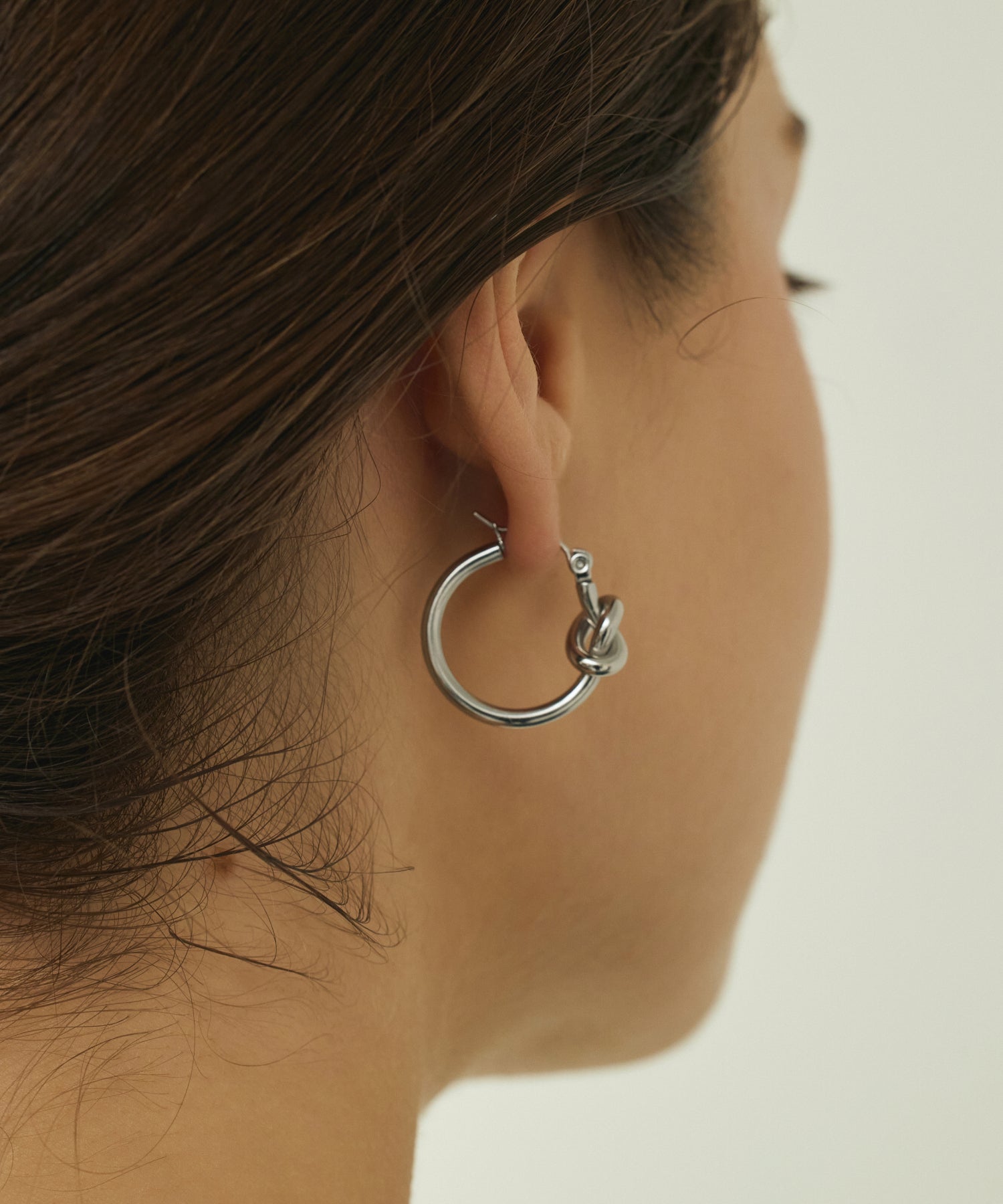 シルバー]ノットフープピアス