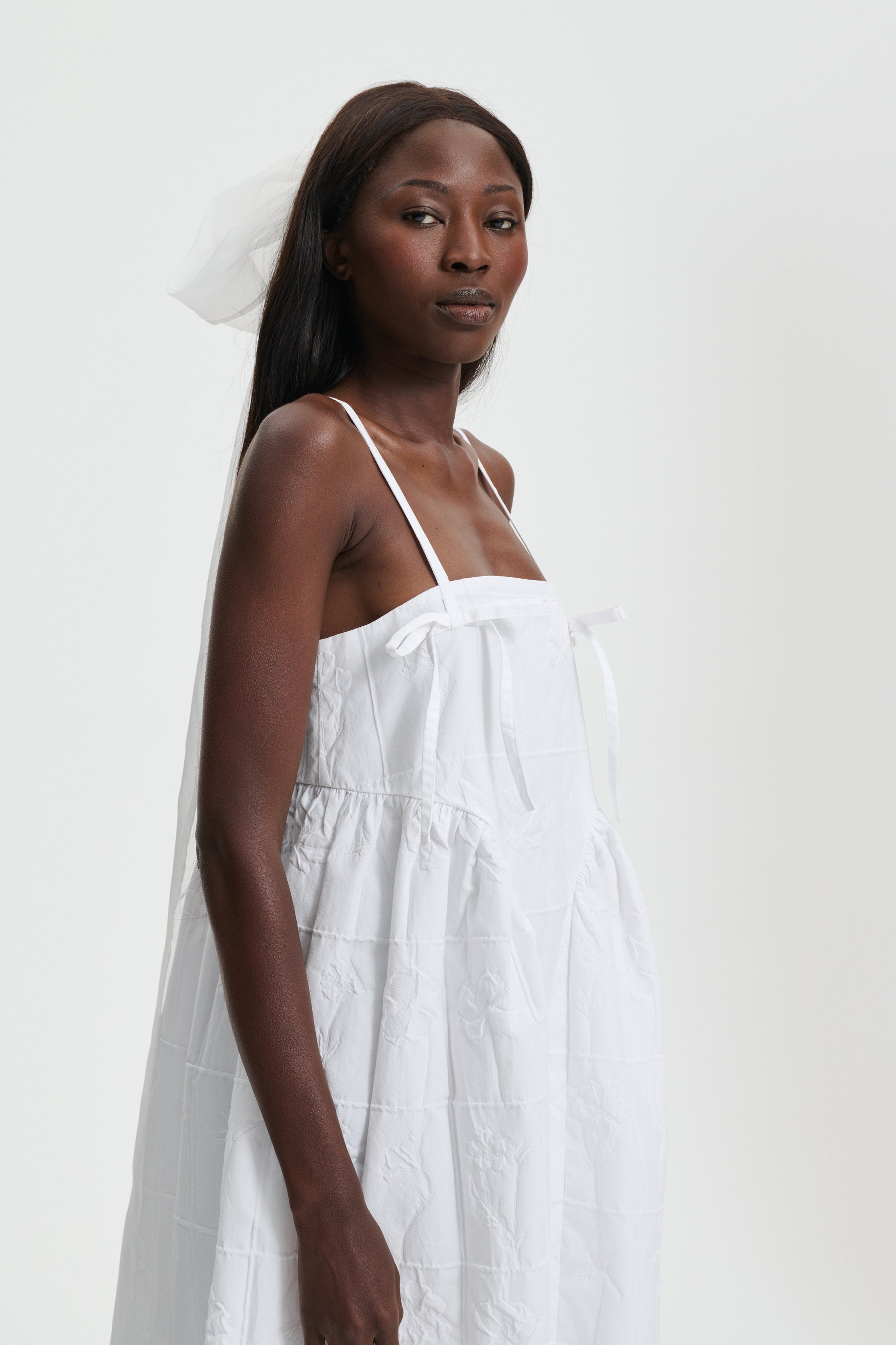 AMBRA | DRESS FLORA MATELASSE WHITE BRIDAL