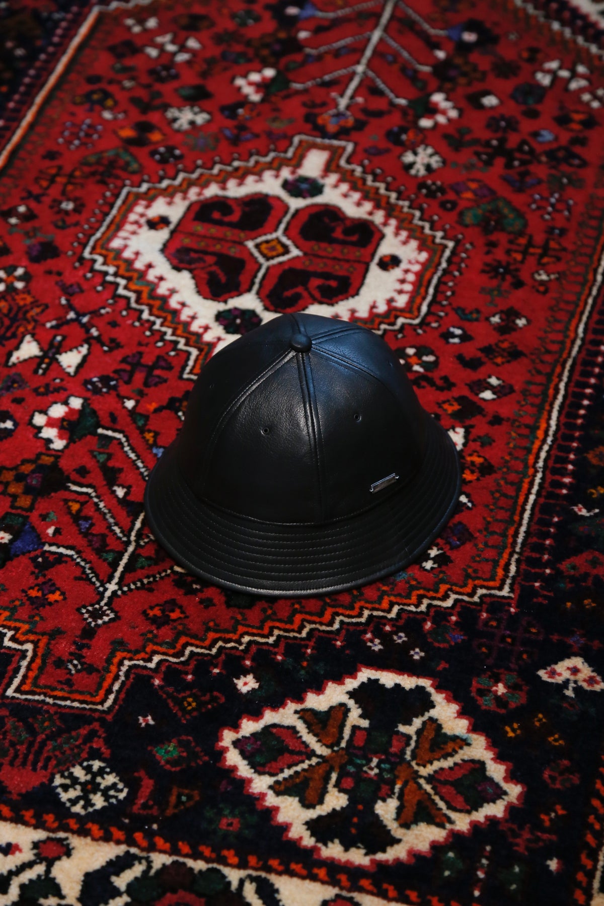 SOLARIS&Co.(ソラリスアンドコー)のLEATHER BUCKET HAT BADBOY