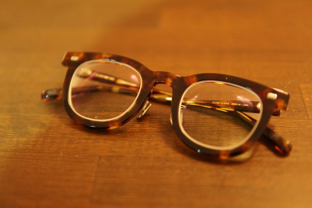 アイヴァン7285 レビュー】モデル321はビジネスマンのファッションを