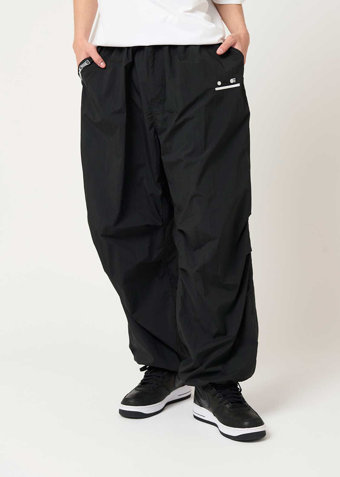 ビューティフルシャドースポーツ｜ナイロンパンツ｜ユニセックス