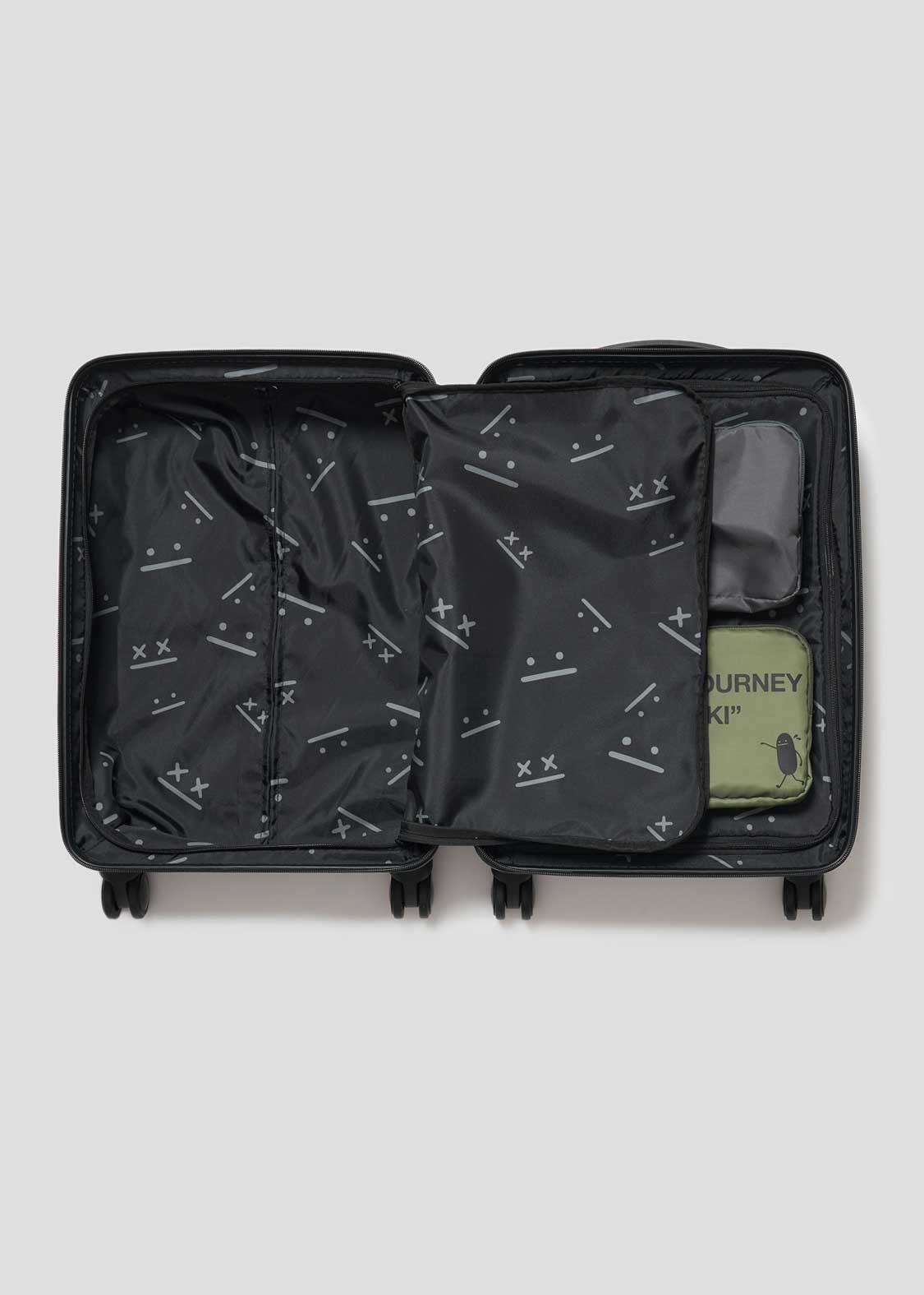 ビューティフルシャドージャーニー｜スーツケース 34L｜グラニフ