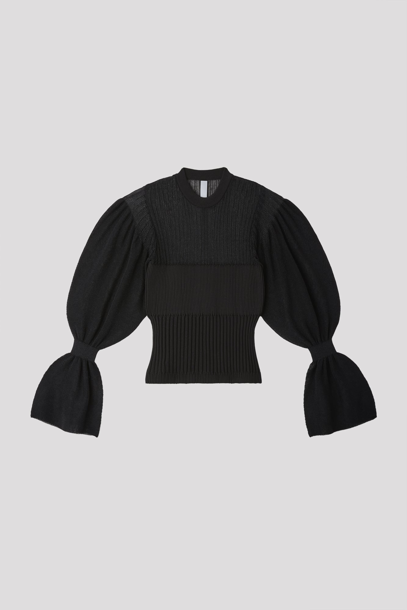 FLUTED SHORT PUFF SLEEVE CROPPED TOP