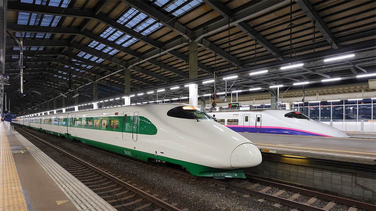 200系カラーのE2系，28日ぶりに上越新幹線の運用に｜鉄道ニュース