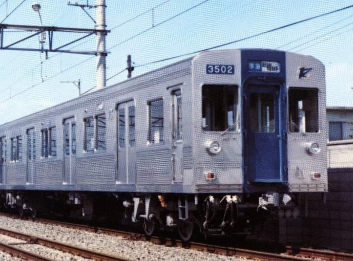 泉北高速鉄道，3000系8両を7月31日から復刻デザインで運転へ｜鉄道