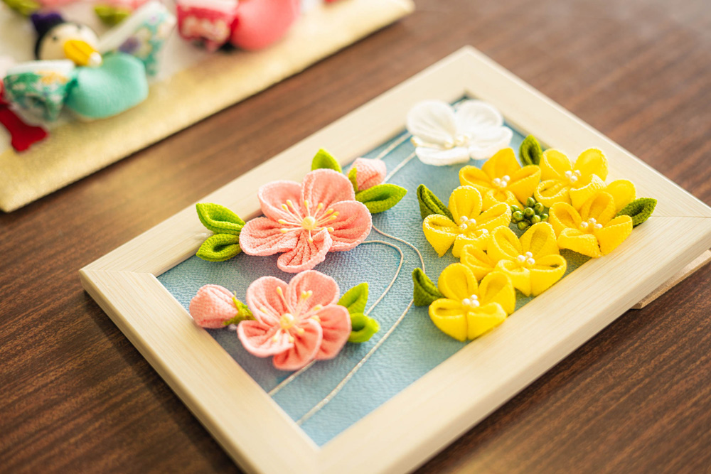 伝統工芸に挑戦！「つまみ細工で作る季節の飾り」 | チェキポス