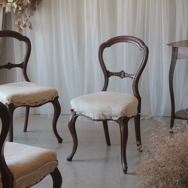 4脚あり！1890年代ヴィクトリアンバルーンバックチェア（椅子