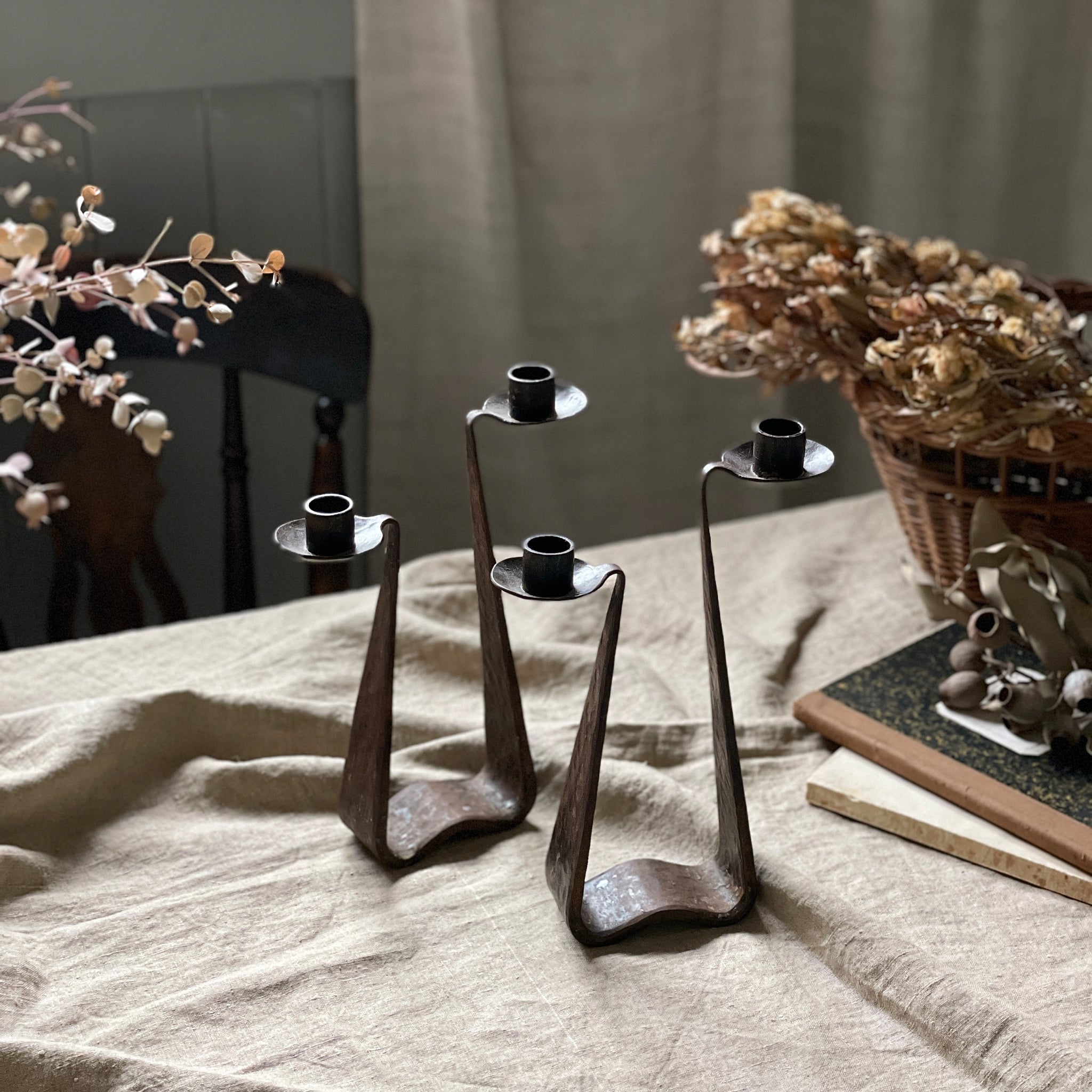 ペアアイアンキャンドルスタンド（高さ29cm） フランスアンティーク