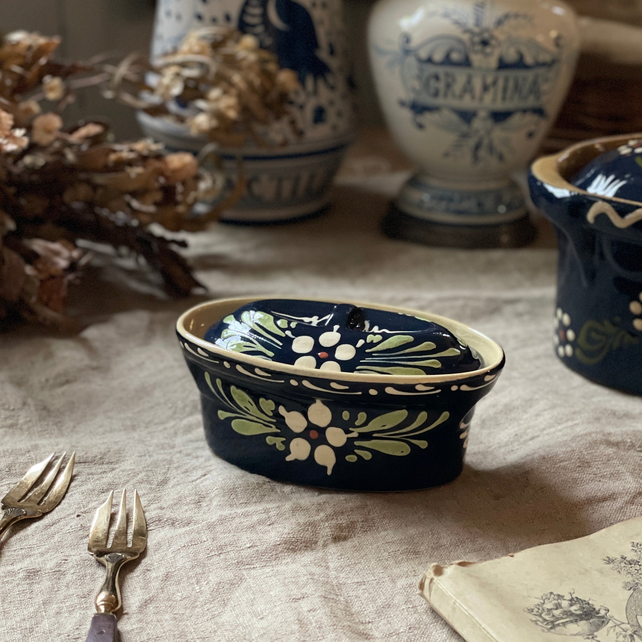 アルザス地方の小さなベッコフ（テリーヌ）ポット（横幅13.5cm