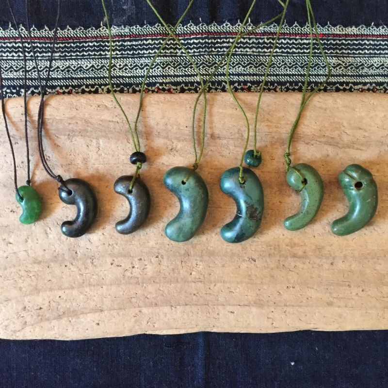 滑石製勾玉 古墳時代 - Chagamocraft (チャガモクラフト)