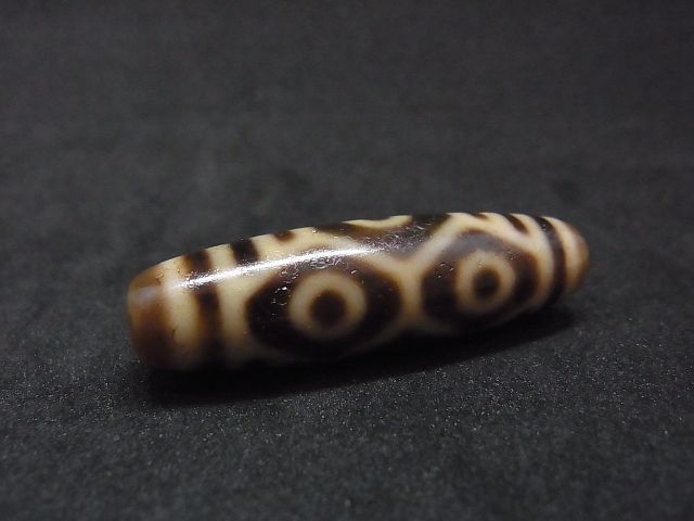 ジービーズ(6ブッダアイ・dzi mig du pa) 六仏眼天珠（龍眼