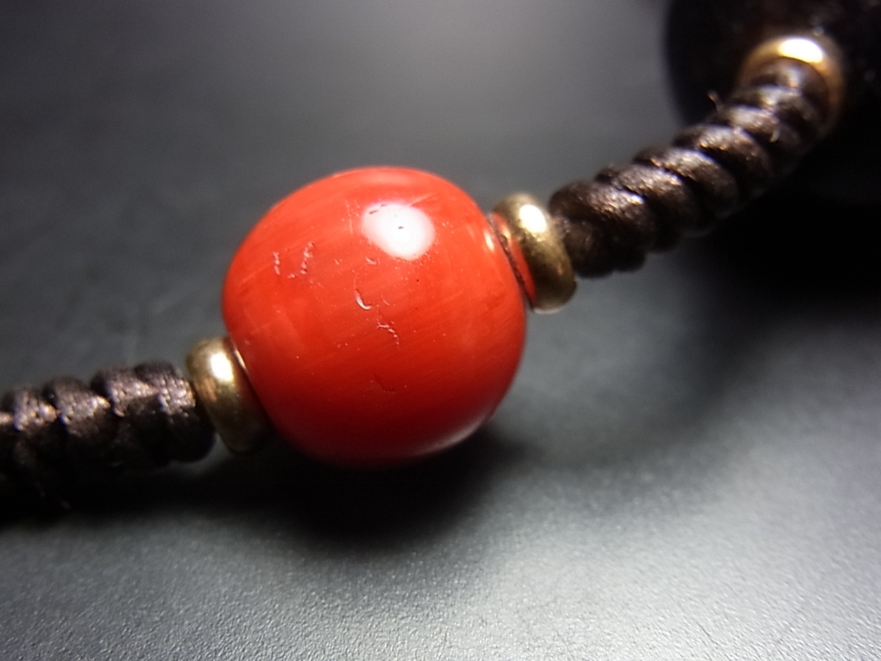 ジービーズ（ヴァイシャジャグル 薬師天珠/スレマニ）のネックレス