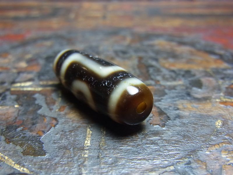 ジービーズ(2アイ・dzi mig ni pa) 二眼天珠 チベット天珠