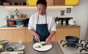 栗原心平「男子ごはん」で料理家の覚悟できた｜CHANTO WEB