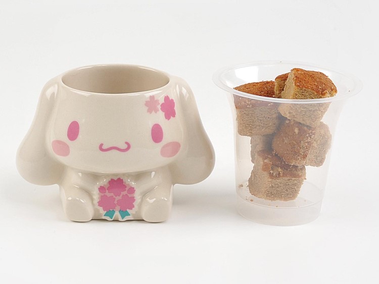 ポムポムプリン＆シナモロールのひなまつり♪陶器に入ったブラウニーが