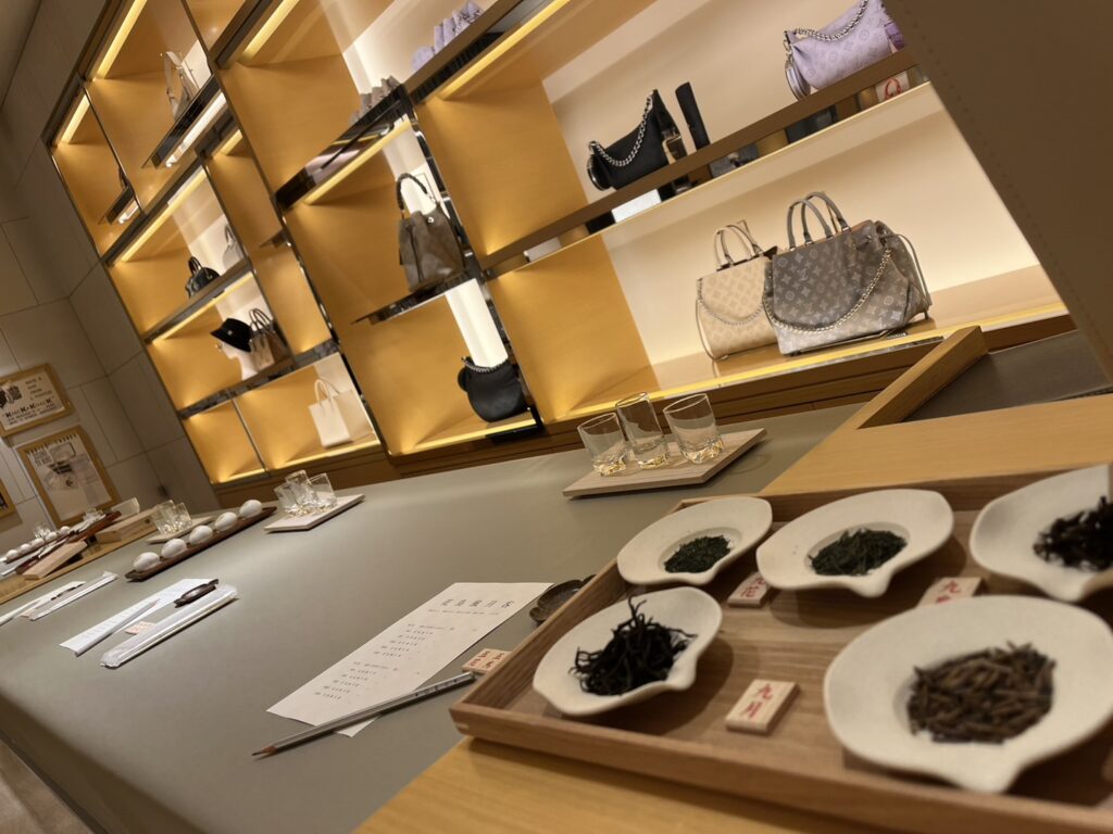 Louis Vuittonでの闘茶会を担当しました - オーガニック八女茶・有機