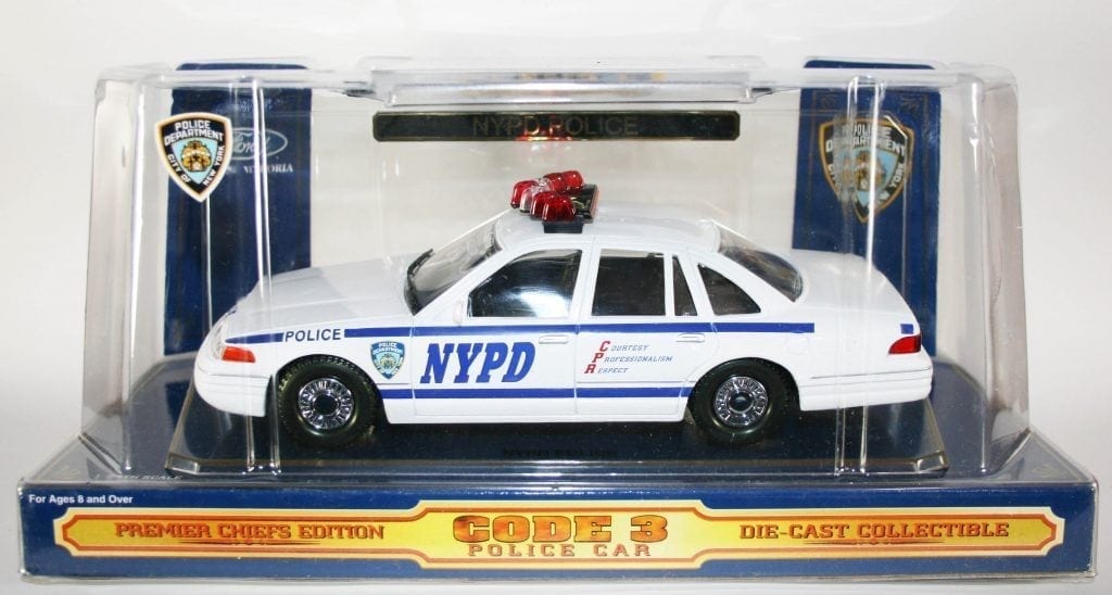 Code 3 NYPD Police 12441 - Chicago Fire and Cop Shop