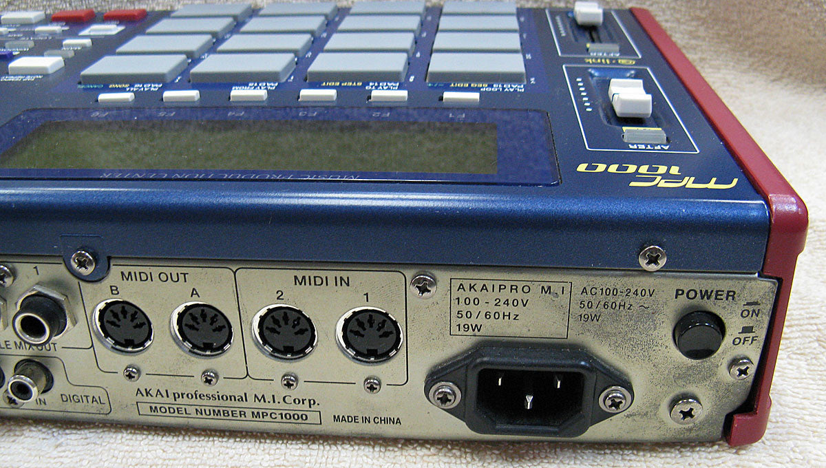 Akai MPC1000 Sampling Production Station | Chicago Pawners & Jewelers